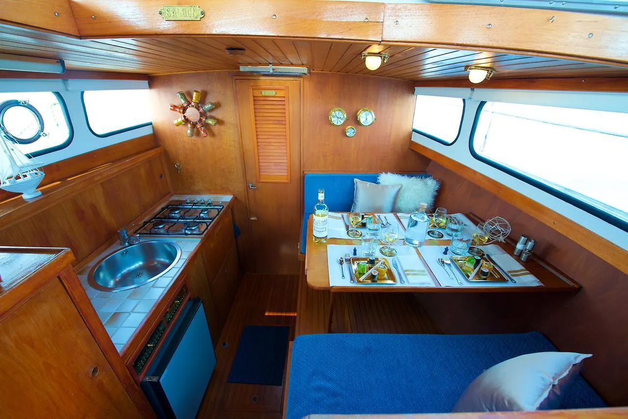 Tekne Homeboat-Maison Flottante Cenevre